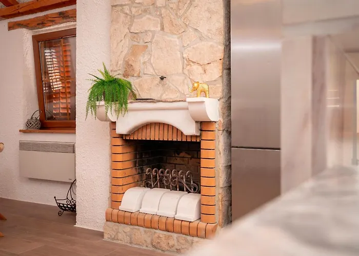 Marea - Old Town Retreat Villa *