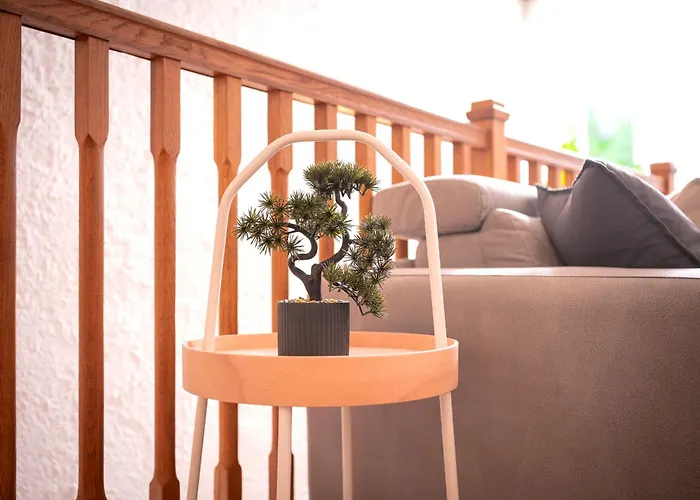 Villa Marea - Old Town Retreat *